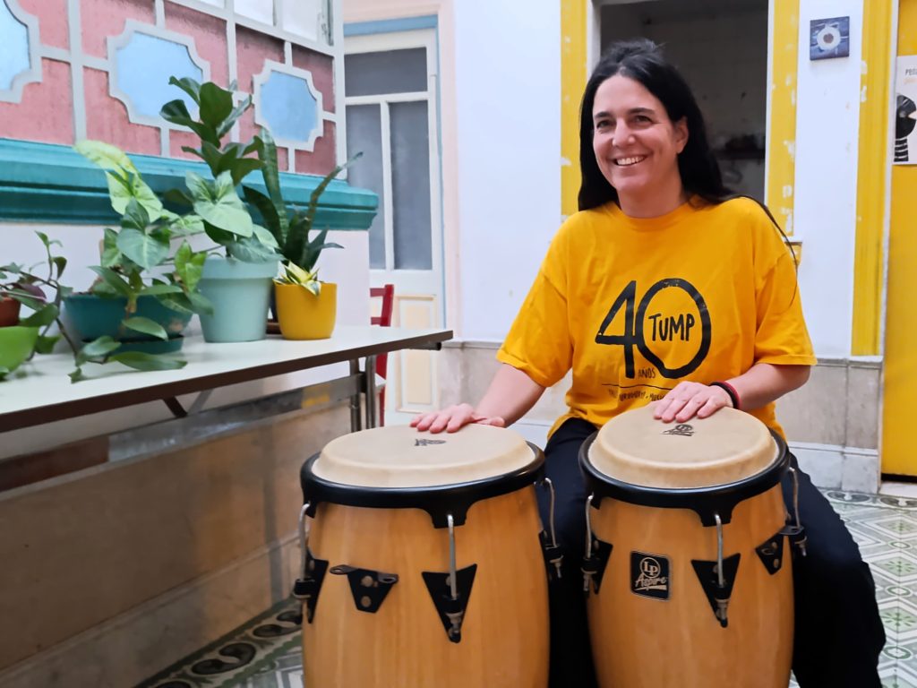 Con Fernanda Bértola.
Sábado 13/9
14 a 17 h.